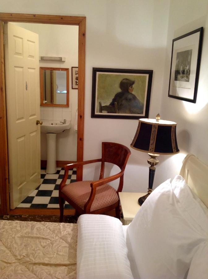 The Gallery B&B, The Glen, Kinsale ,County Cork エクステリア 写真