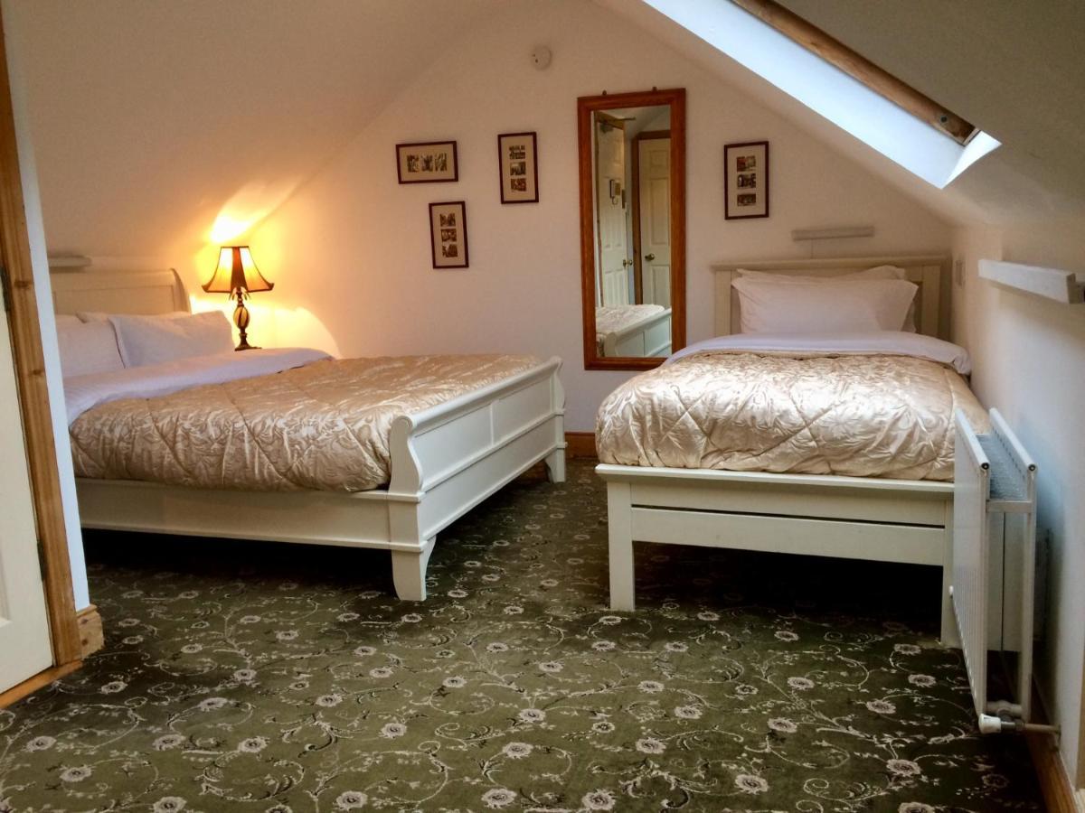 The Gallery B&B, The Glen, Kinsale ,County Cork エクステリア 写真