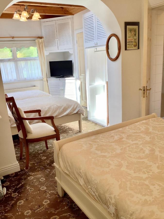 The Gallery B&B, The Glen, Kinsale ,County Cork エクステリア 写真