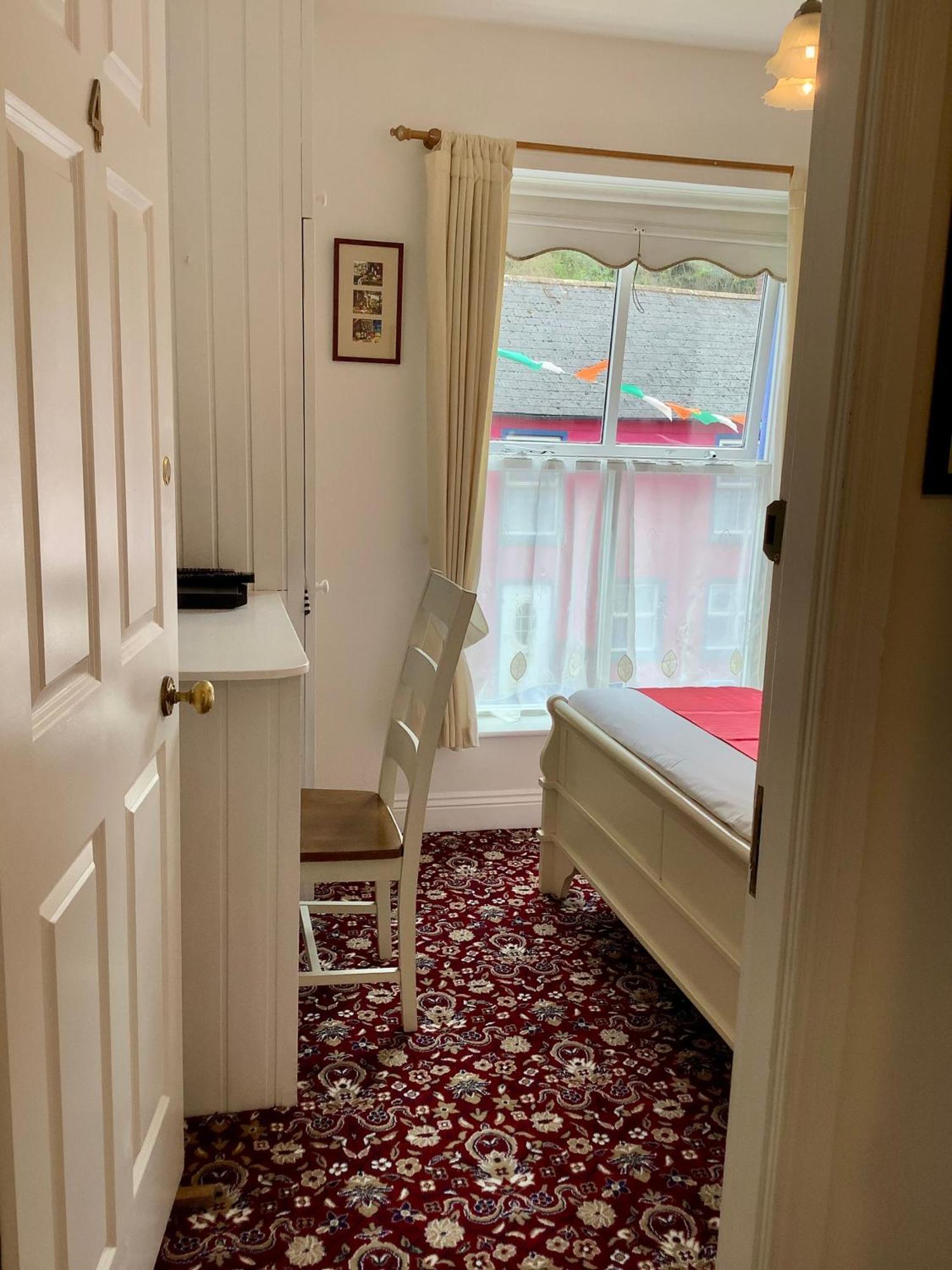 The Gallery B&B, The Glen, Kinsale ,County Cork エクステリア 写真