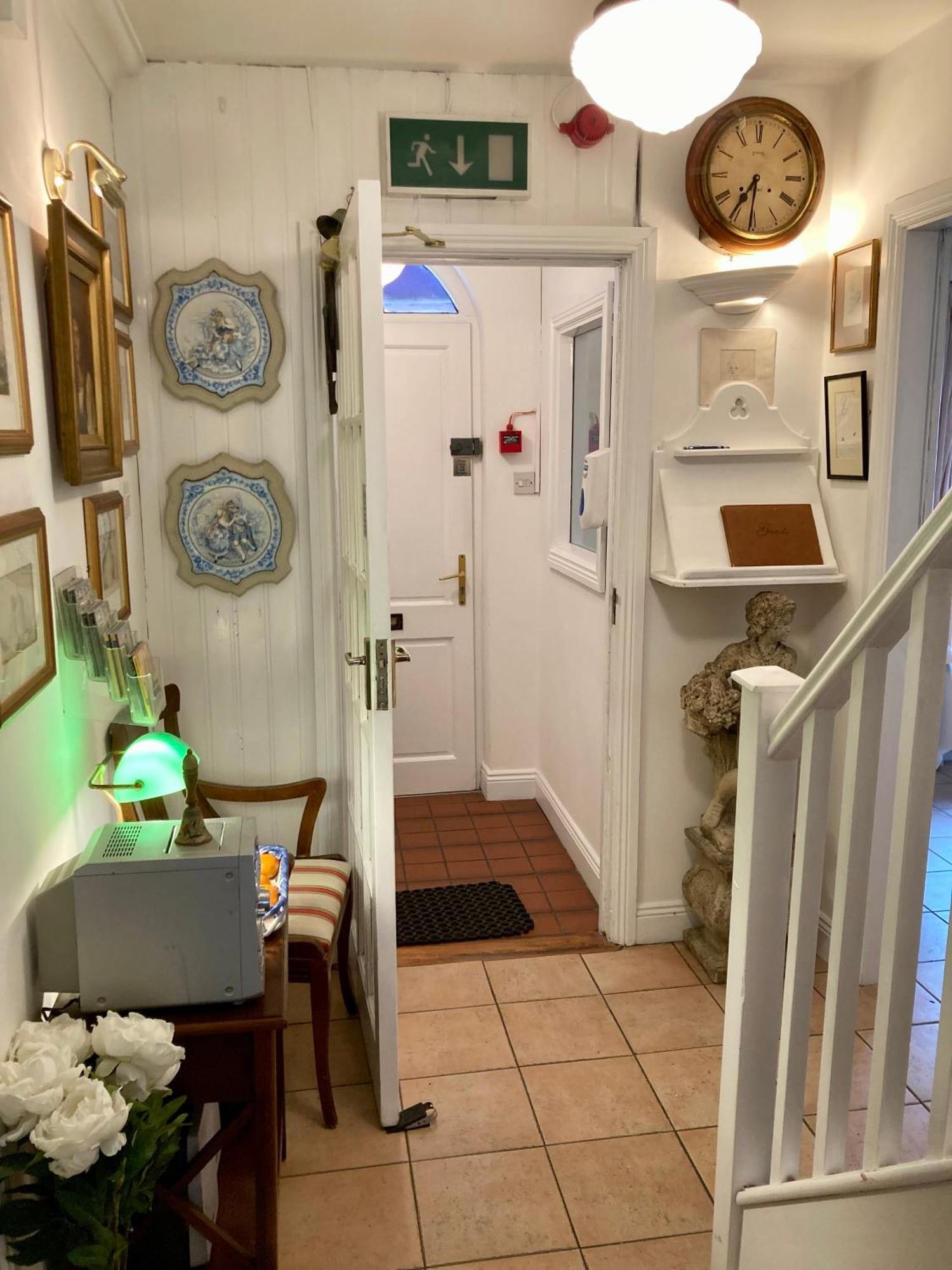 The Gallery B&B, The Glen, Kinsale ,County Cork エクステリア 写真