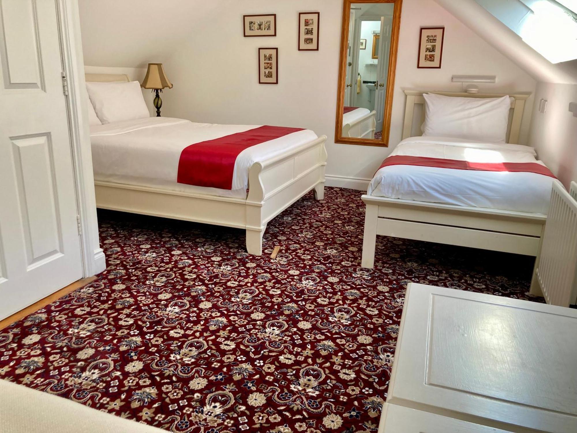 The Gallery B&B, The Glen, Kinsale ,County Cork エクステリア 写真