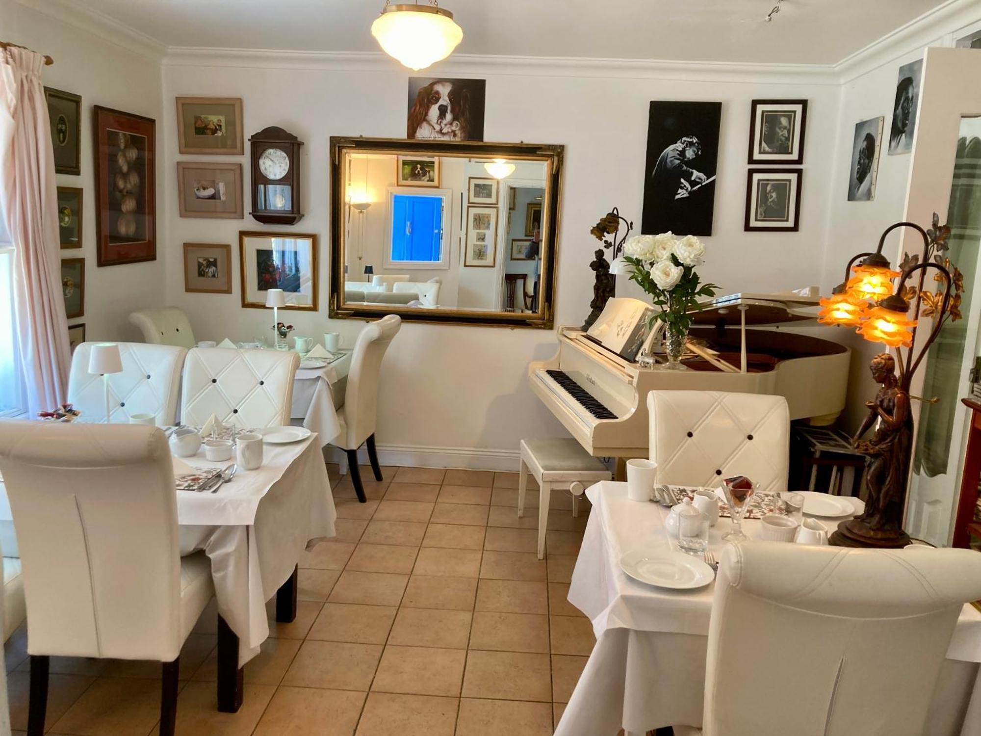 The Gallery B&B, The Glen, Kinsale ,County Cork エクステリア 写真